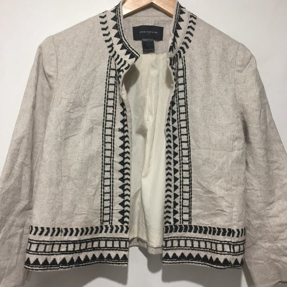 ANN TAYLOR CROPPED OPEN FRONT BLAZERS SIZE 6 - Picture 1 of 4